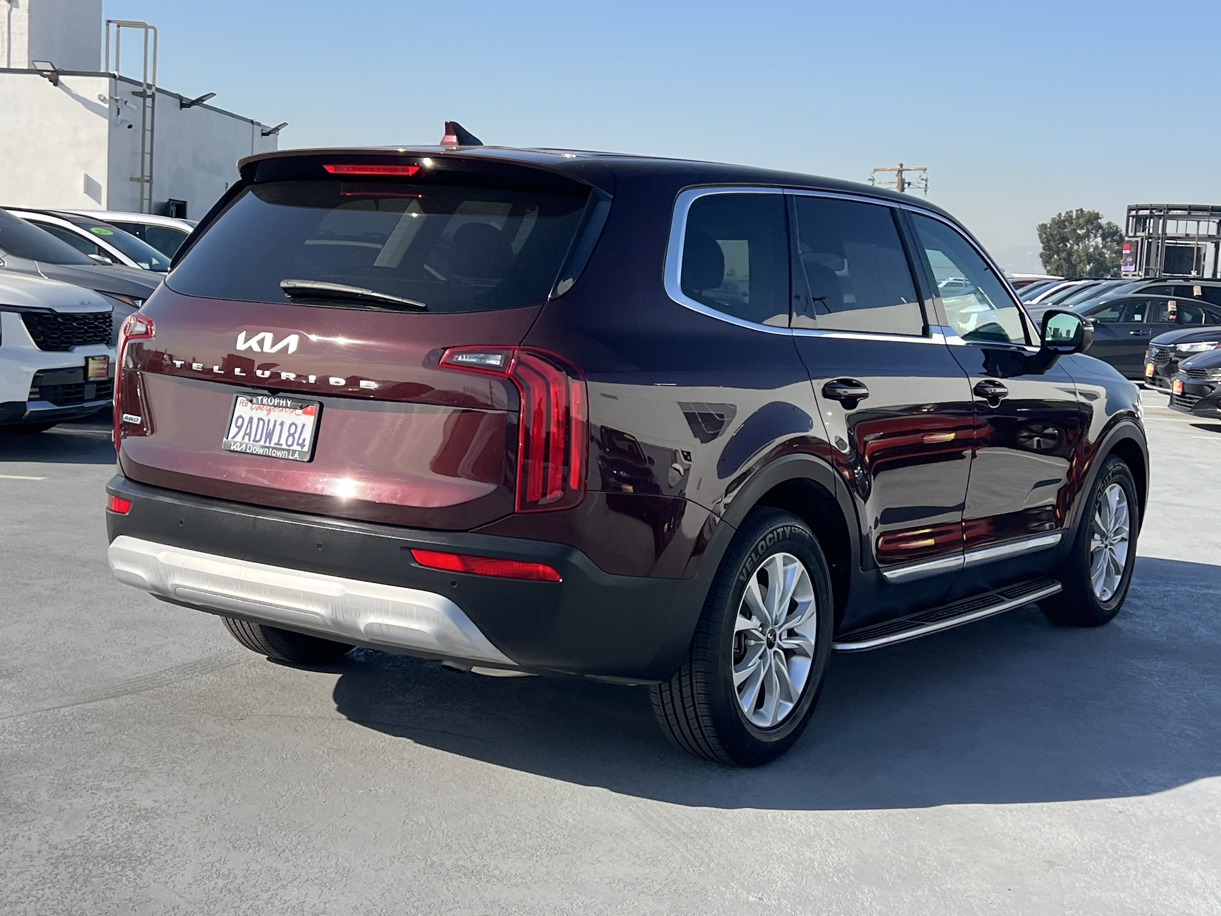 Certified 2022 Kia Telluride LX image 6