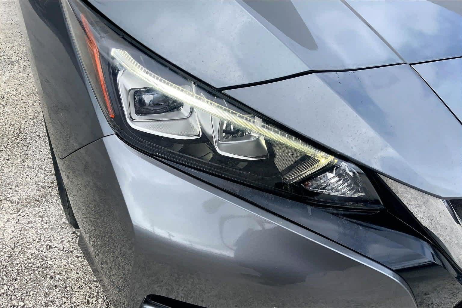 Used 2018 Nissan Leaf SL w/ SL Technology Package FWD image 31