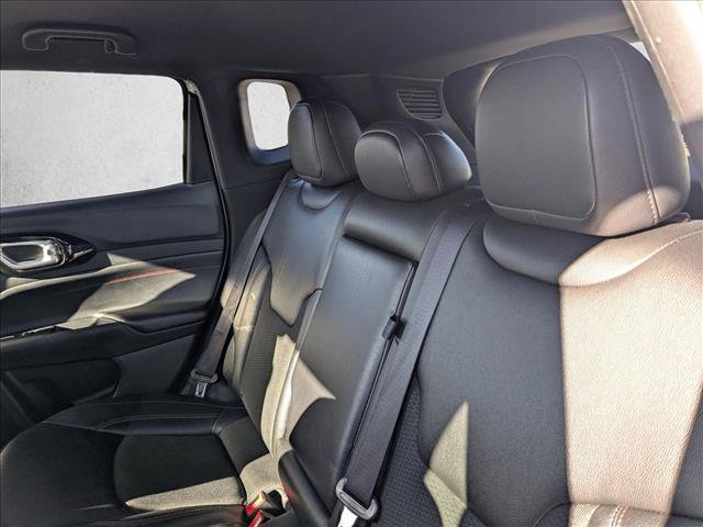 Used 2024 Jeep Compass Trailhawk image 18