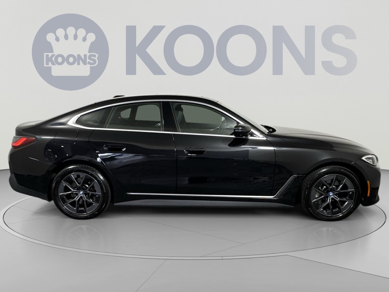 Used 2023 BMW i4 eDrive40 RWD image 8