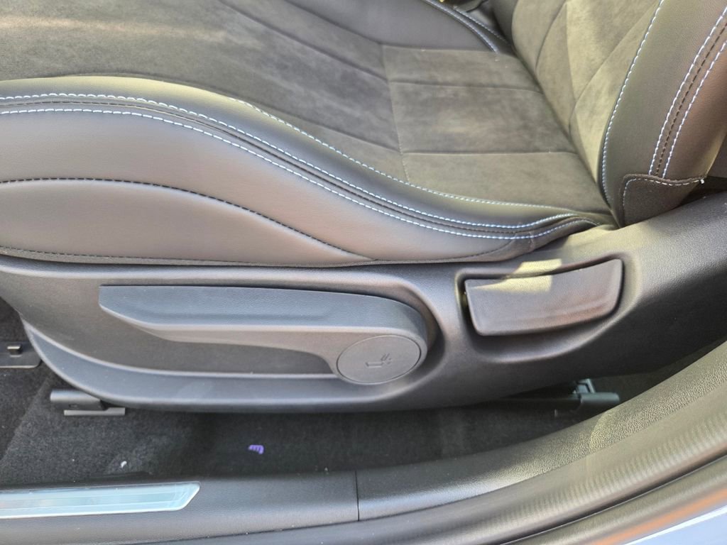 New 2025 Hyundai Elantra N Base image 19