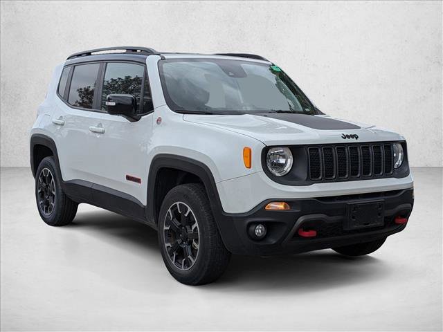 Used 2023 Jeep Renegade Trailhawk AWD/4WD image 3