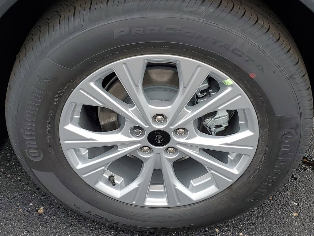 New 2025 Ford Escape Active w/ Active Premium Tech Pack image 33