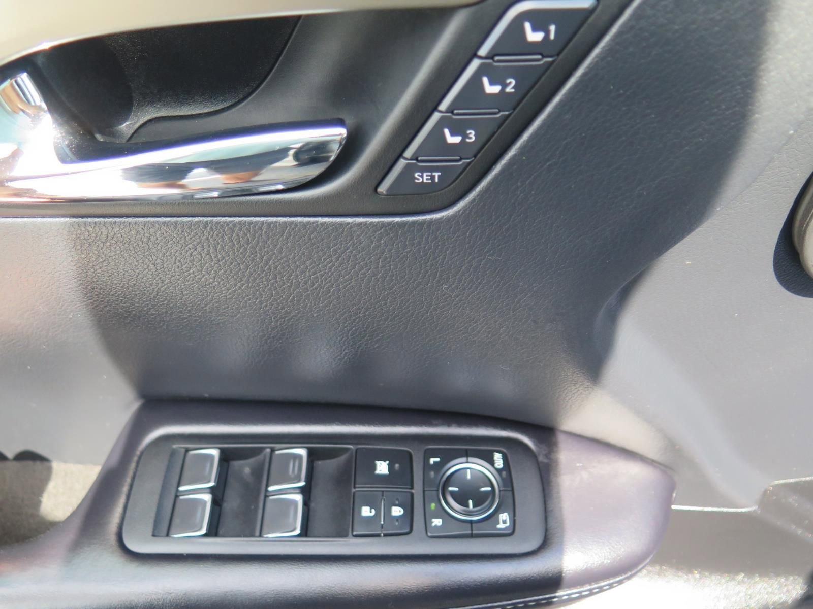 Used 2019 Lexus RX 350 AWD w/ Navigation Package image 12