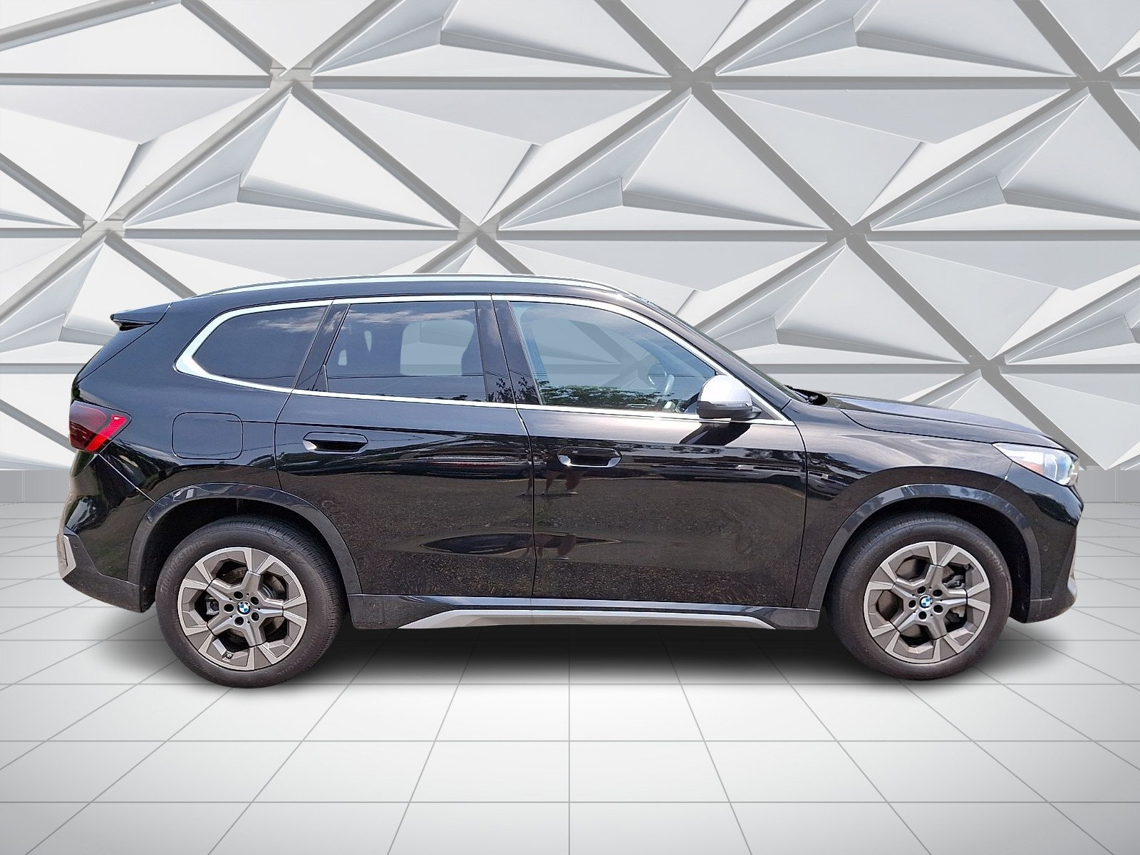 Used 2023 BMW X1 xDrive28i w/ Convenience Package AWD/4WD image 12