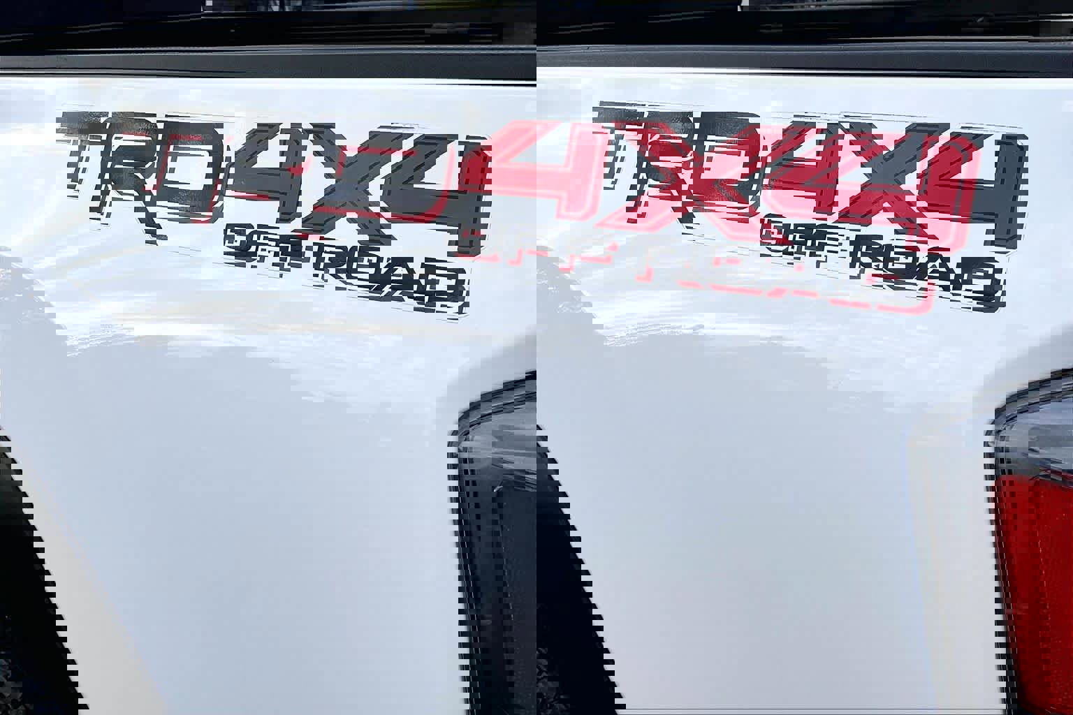 Certified 2021 Toyota Tacoma TRD Off-Road image 30