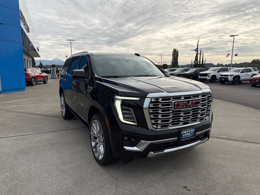 Used 2025 GMC Yukon Denali w/ Denali Reserve Package AWD/4WD image 8