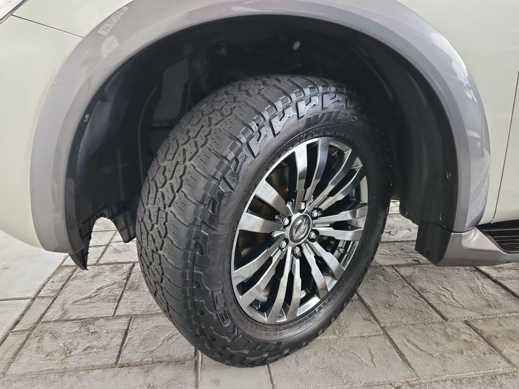 Certified 2018 Nissan Armada Platinum w/ Interior Lighting Package image 35