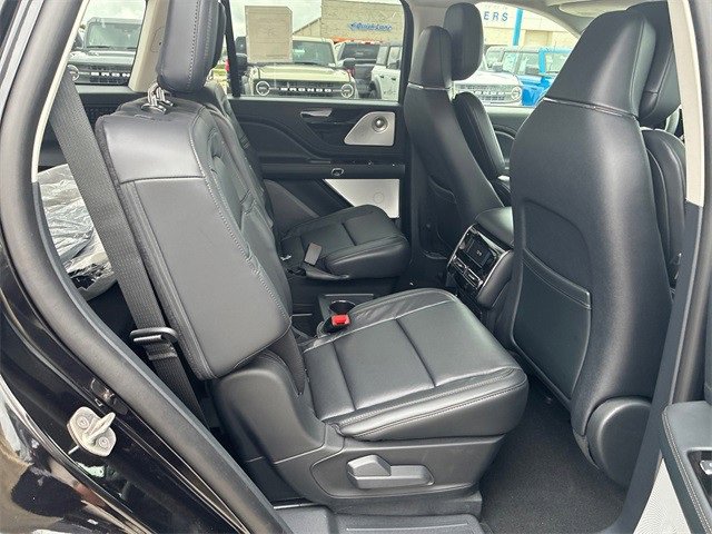 New 2025 Lincoln Aviator Reserve w/ Equipment Group 201A image 17