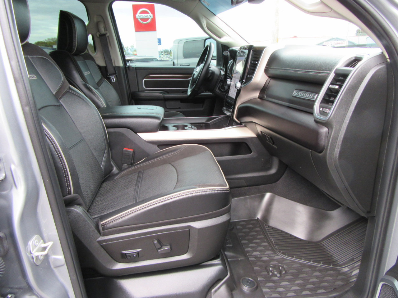 Used 2024 RAM 2500 Laramie image 84