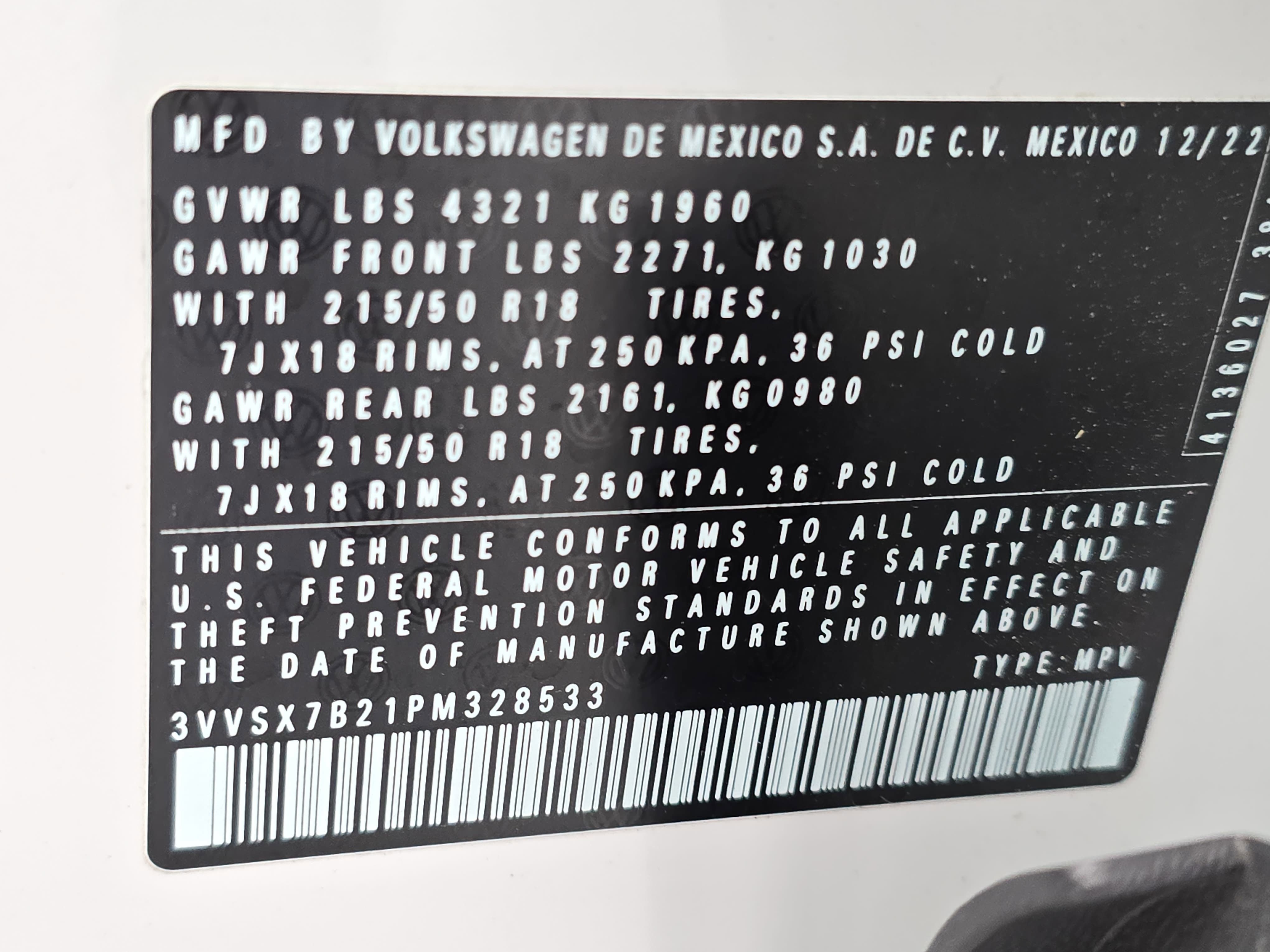 Certified 2023 Volkswagen Taos SE image 34