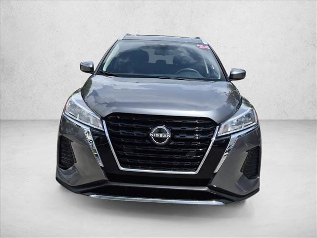 Used 2024 Nissan Kicks SV FWD image 2