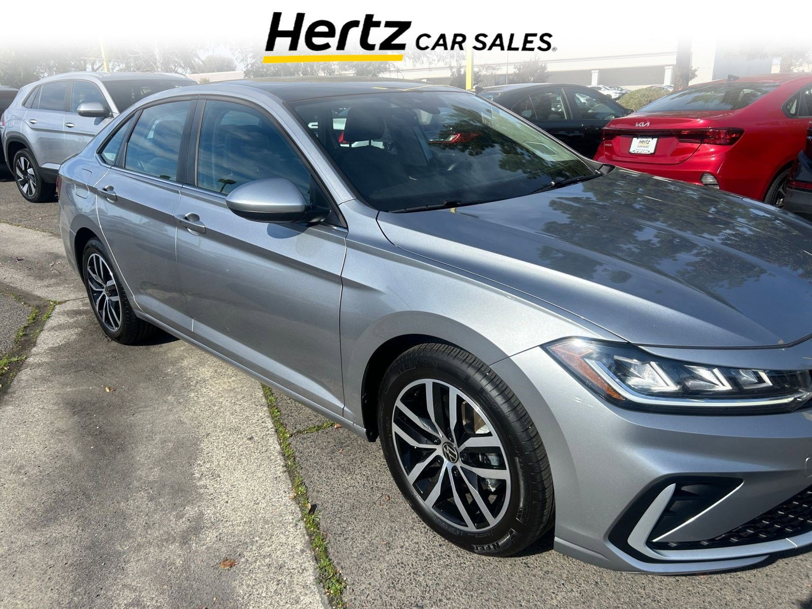 Used 2025 Volkswagen Jetta SE