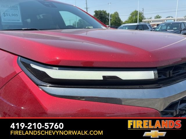 New 2025 Chevrolet Traverse Z71 w/ Driver Confidence Package image 24