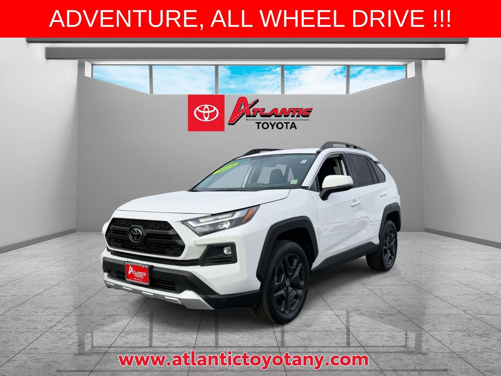 Used 2024 Toyota RAV4 Adventure AWD/4WD image 4