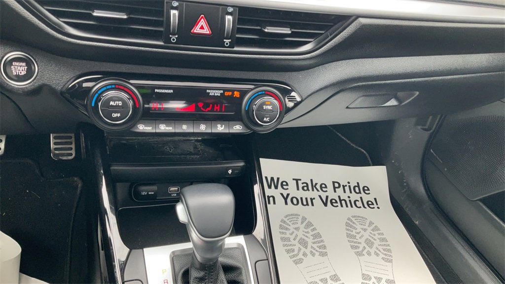 Used 2024 Kia Forte GT-Line w/ GT-Line Premium Package image 22