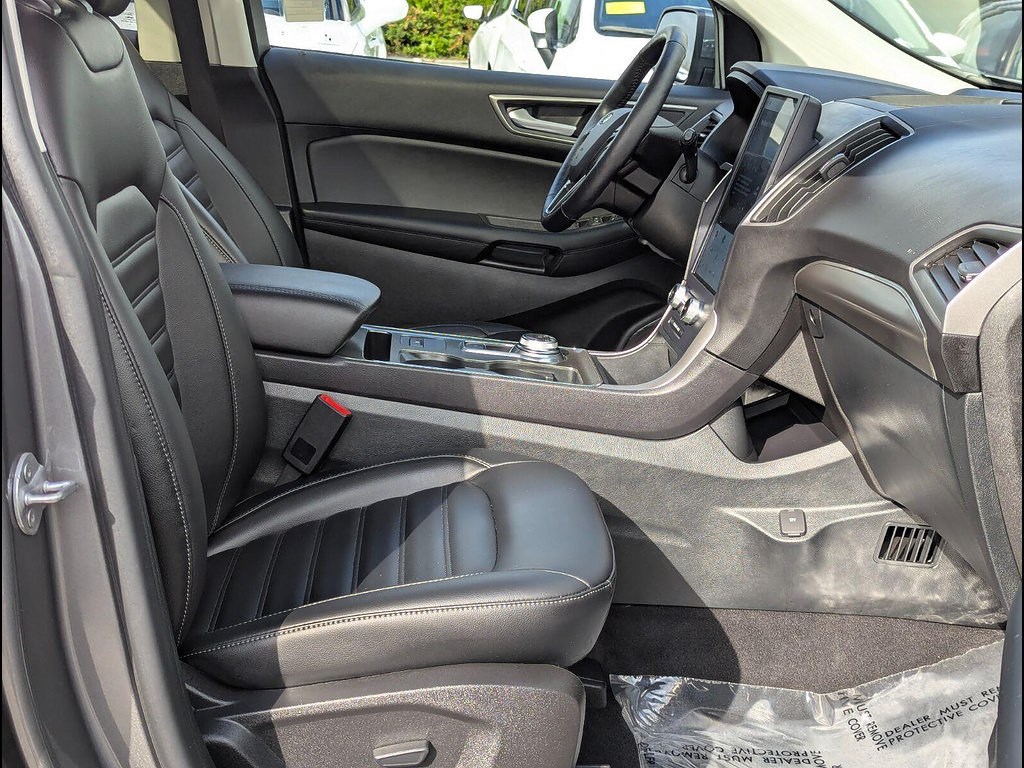 Used 2022 Ford Edge SEL w/ Convenience Package AWD/4WD image 11