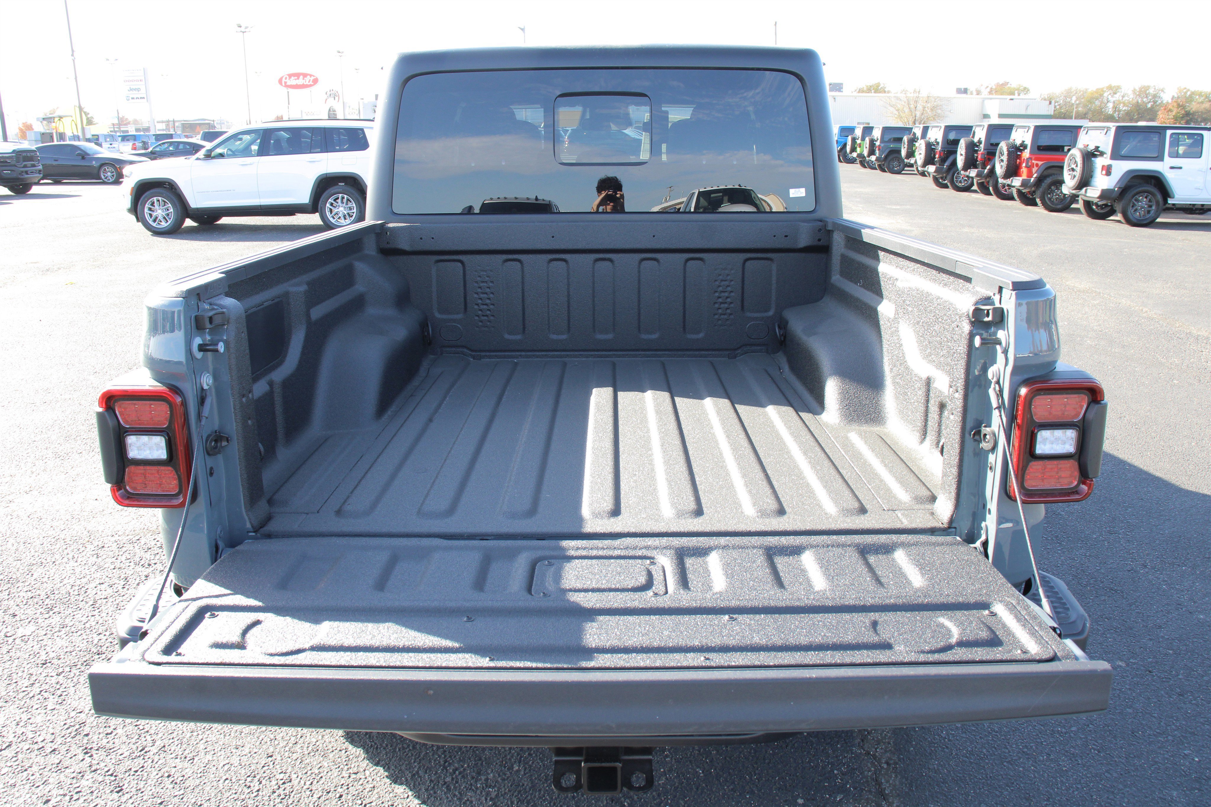 New 2026 Jeep Gladiator Willys image 23