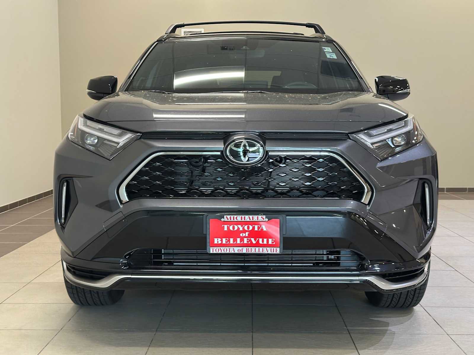 Certified 2025 Toyota RAV4 XSE w/ Weather Package AWD/4WD image 6