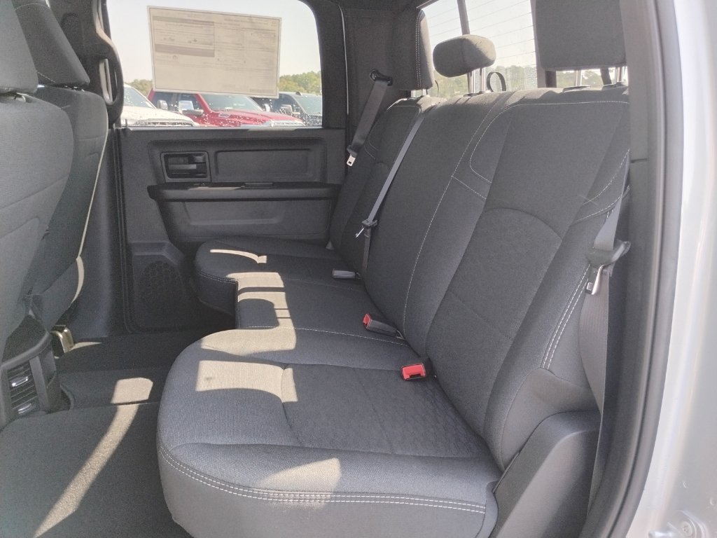 New 2026 RAM 2500 Tradesman AWD/4WD image 17
