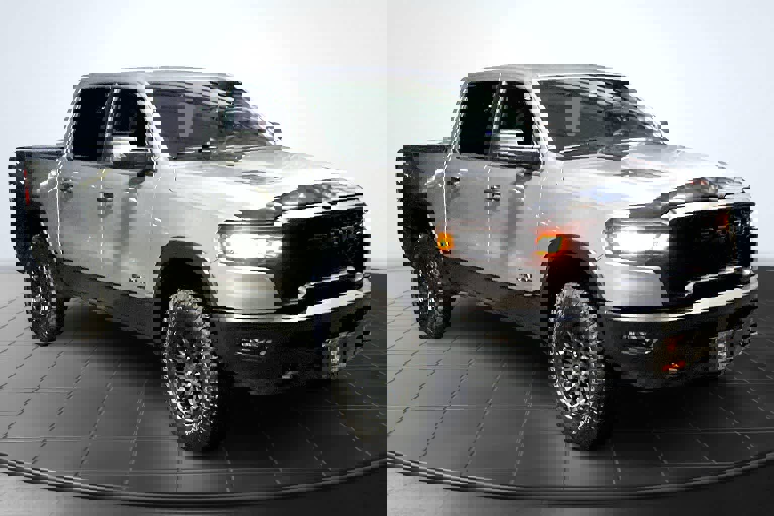 Used 2025 RAM 1500 Rebel image 22