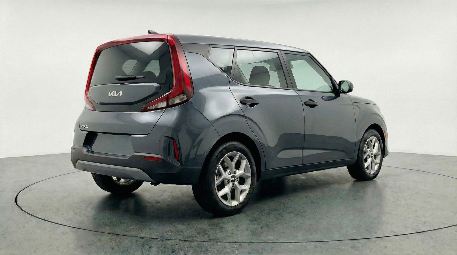 Used 2025 Kia Soul LX w/ LX Technology Package image 9