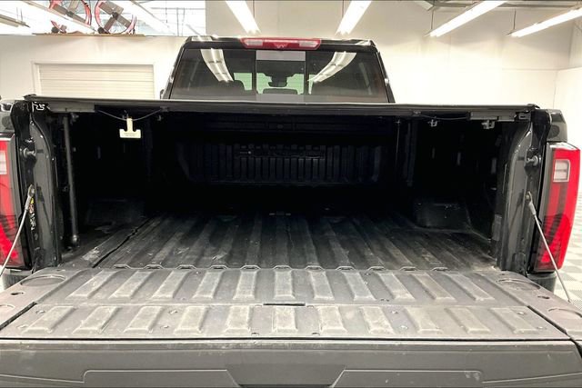 Used 2024 GMC Sierra 2500 Denali w/ Technology Package AWD/4WD image 34