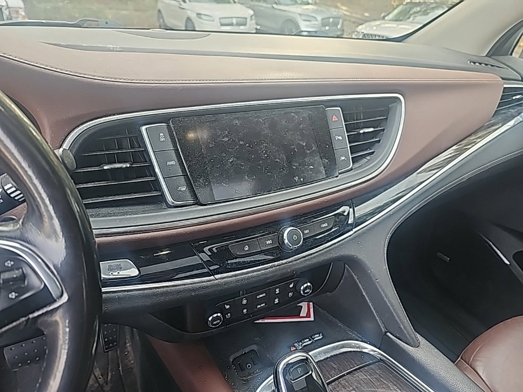 Used 2018 Buick Enclave Avenir w/ Avenir Technology Package image 9