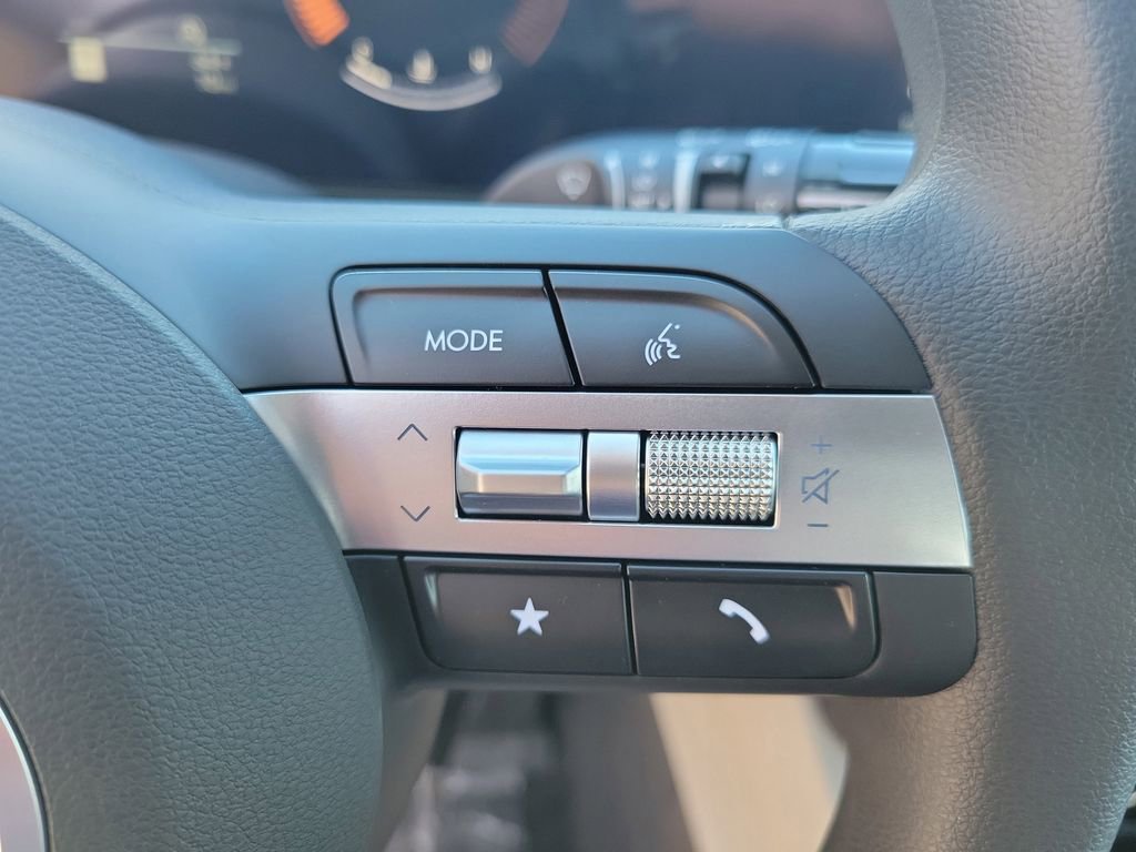 New 2026 Hyundai Tucson SE image 25