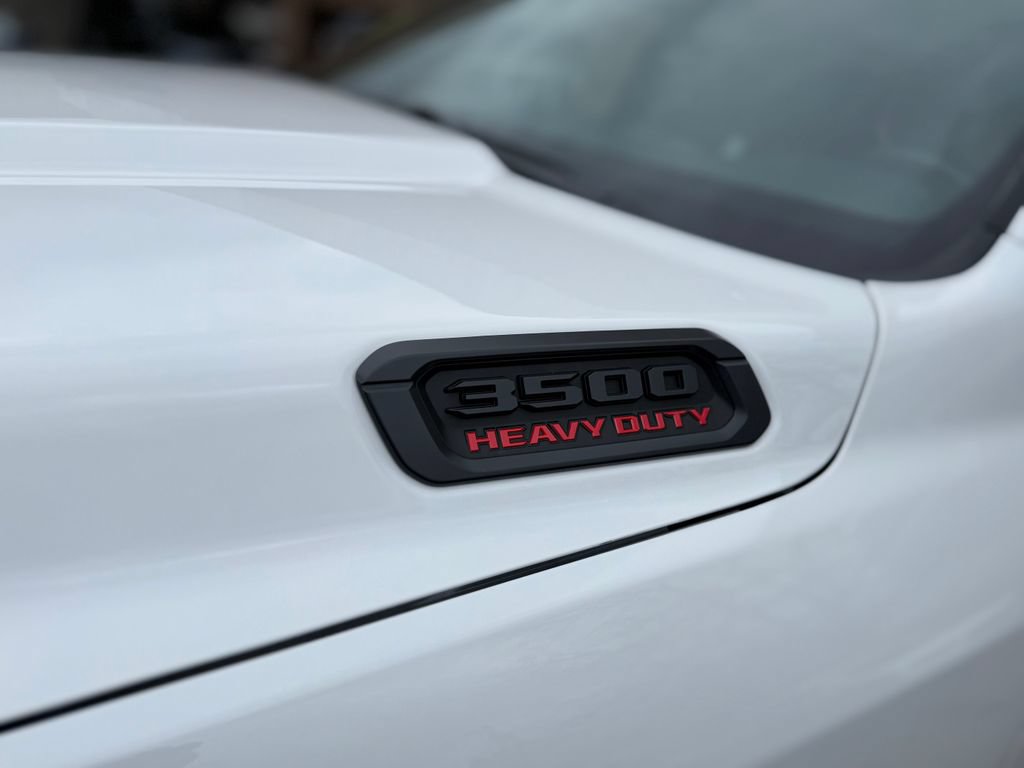 New 2026 RAM 3500 Tradesman AWD/4WD image 18