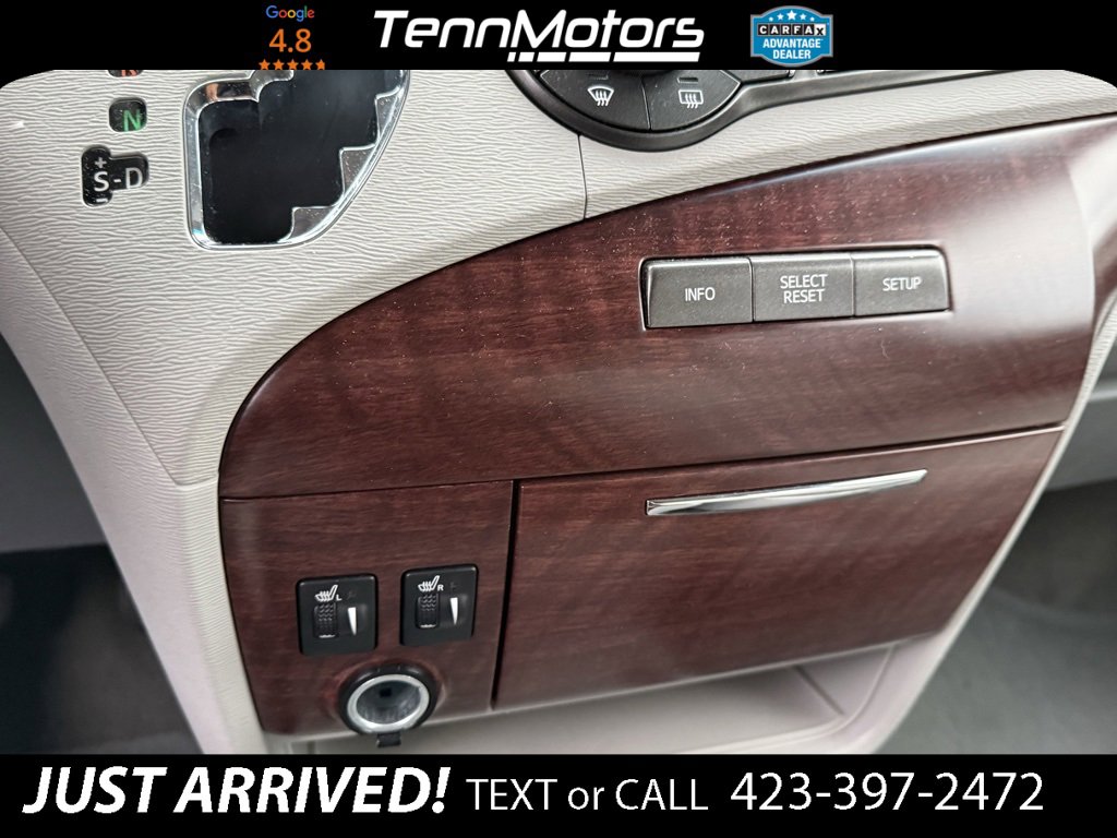 Used 2014 Toyota Sienna XLE image 21