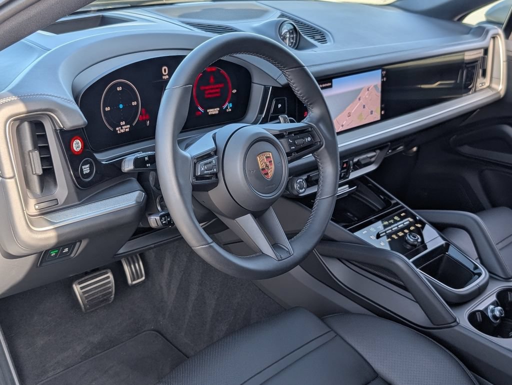 Certified 2026 Porsche Cayenne S AWD/4WD image 4