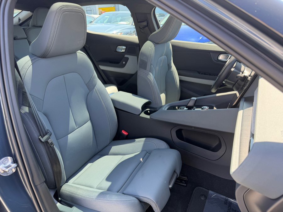 Used 2024 Polestar Polestar 2 AWD/4WD image 31