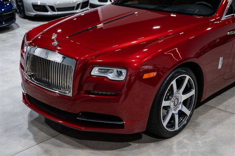 Used 2019 Rolls-Royce Wraith RWD image 11
