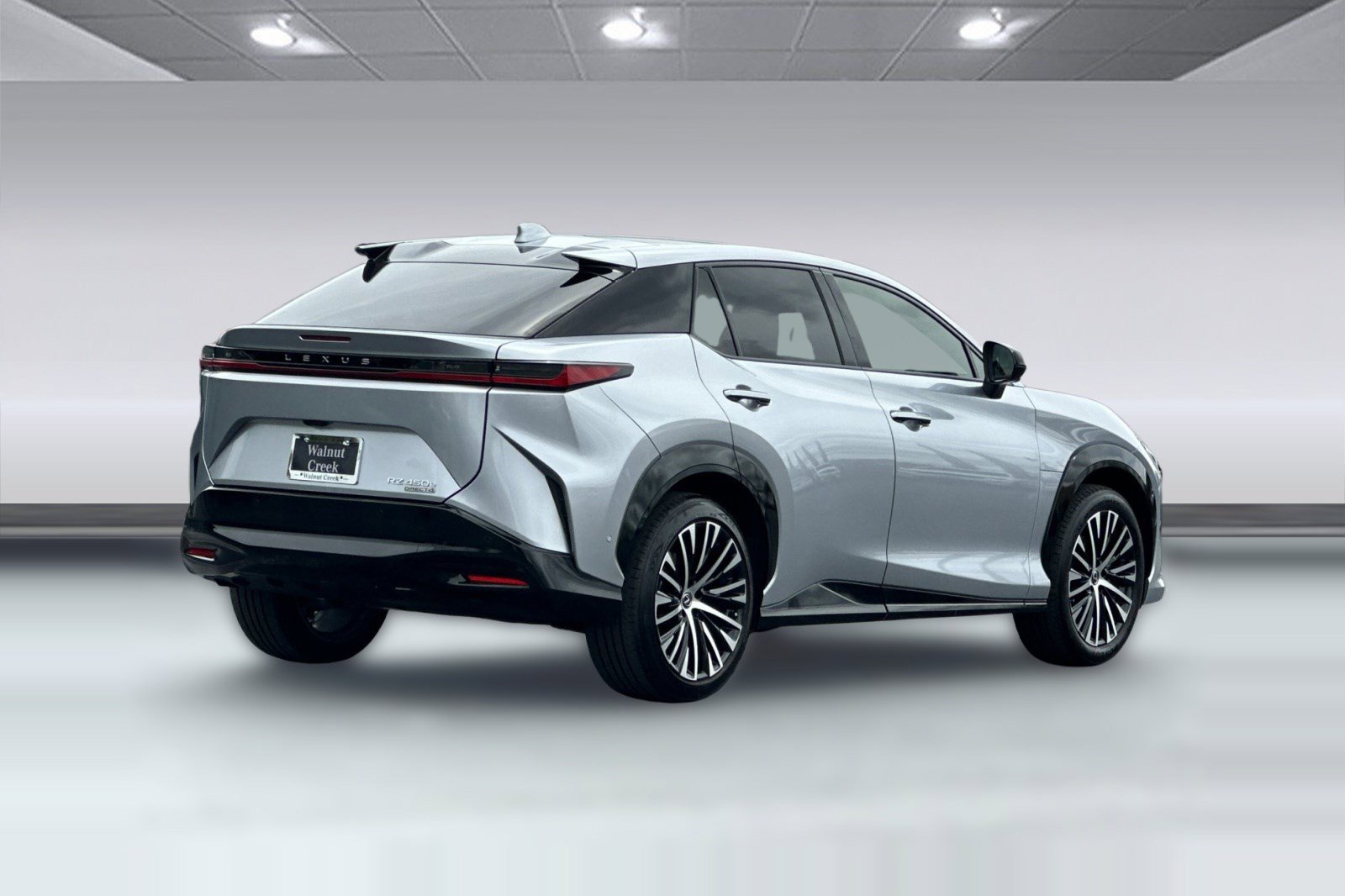 Used 2023 Lexus RZ 450e Premium w/ Technology Package AWD/4WD image 8