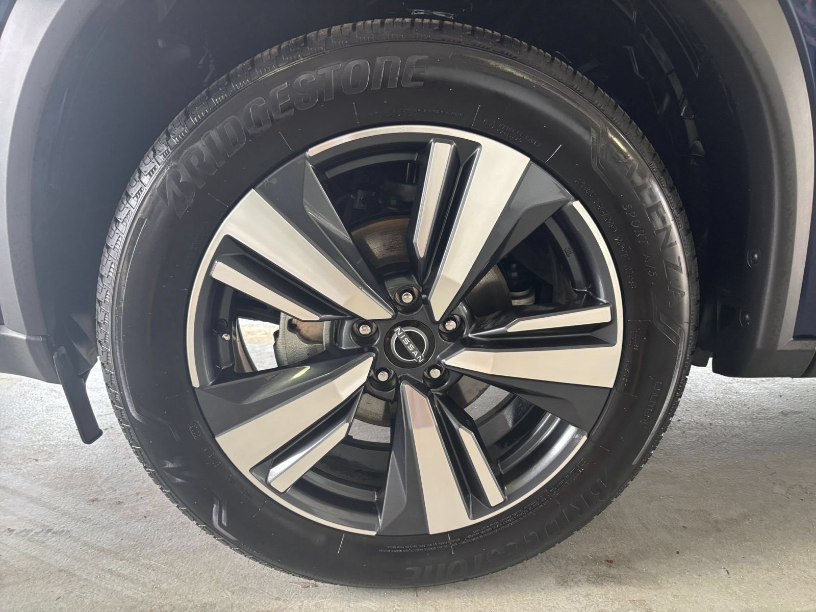 Used 2025 Kia Soul LX w/ LX Technology Package FWD image 32