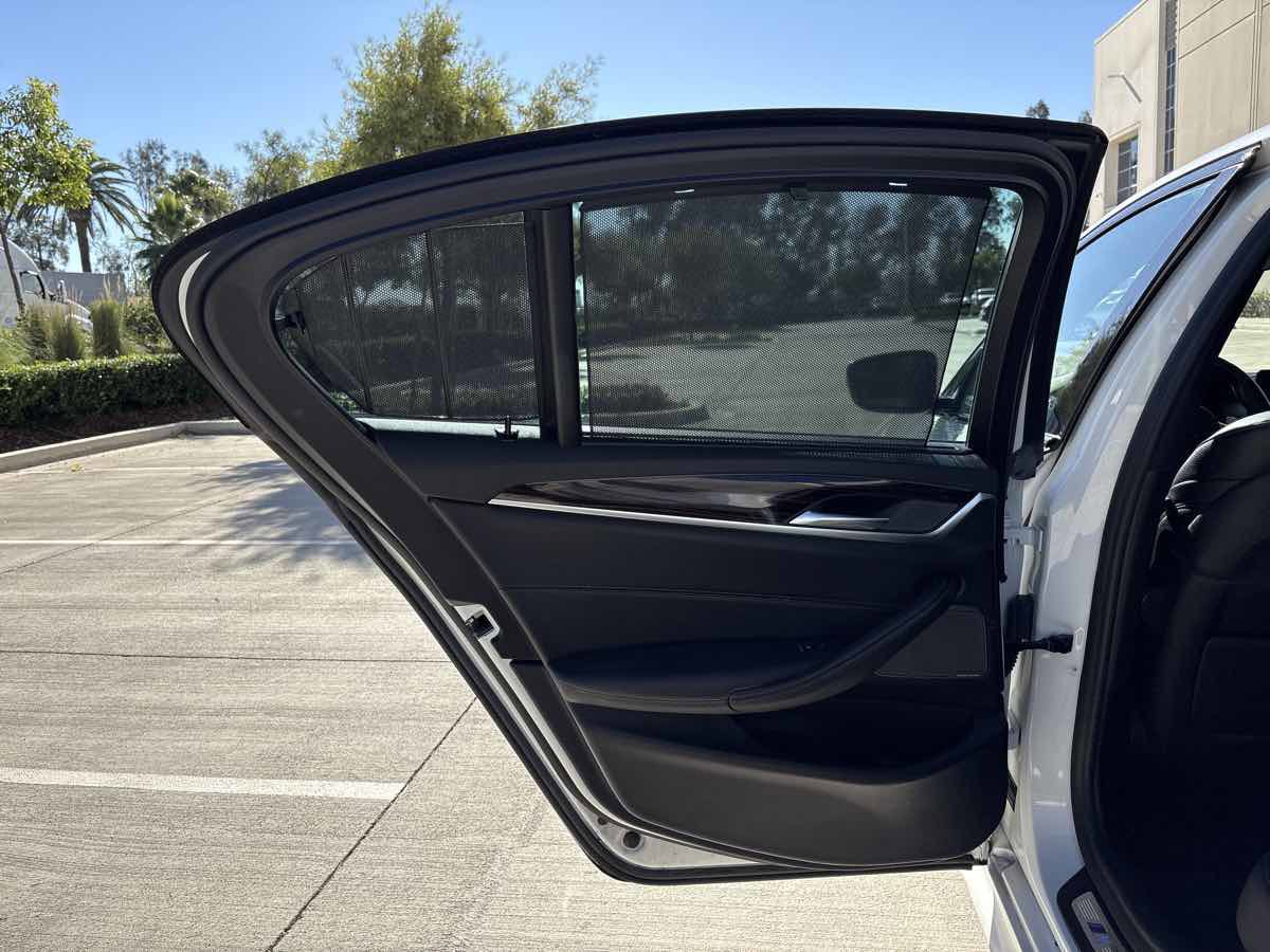 Used 2019 BMW 540i w/ M Sport Package image 11