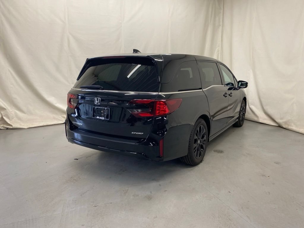 Used 2025 Honda Odyssey Sport-L image 6