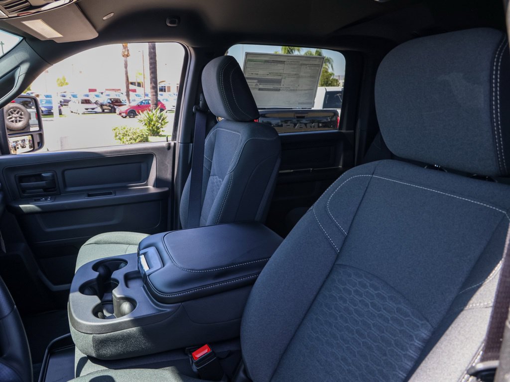 New 2026 RAM 3500 Tradesman AWD/4WD image 16