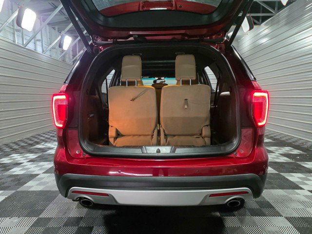 Used 2017 Ford Explorer Limited w/ Equipment Group 301A AWD/4WD image 42