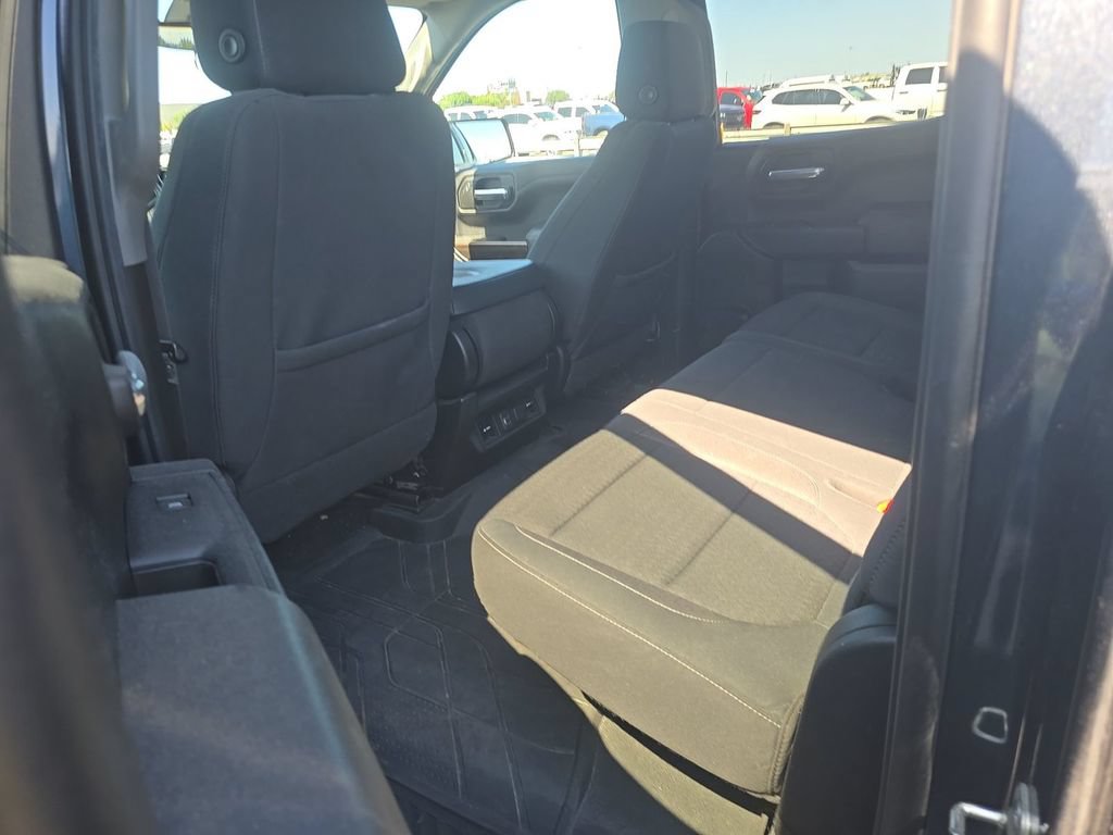 Used 2021 Chevrolet Silverado 1500 LT RWD image 9