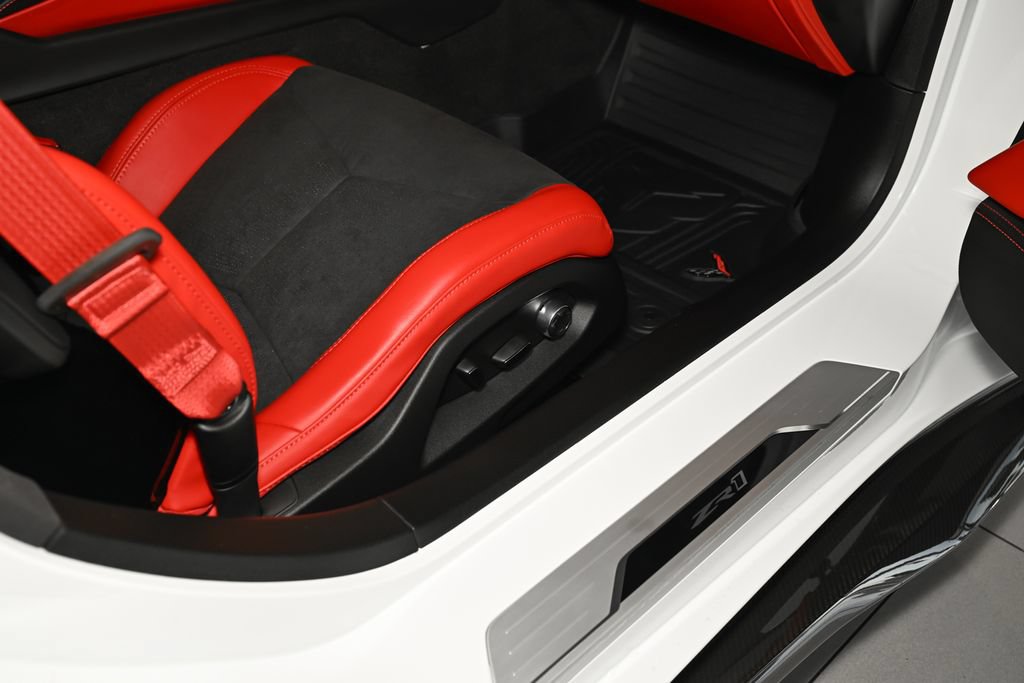 New 2026 Chevrolet Corvette ZR1 w/ ZR1 Carbon Fiber Aero Package RWD image 47