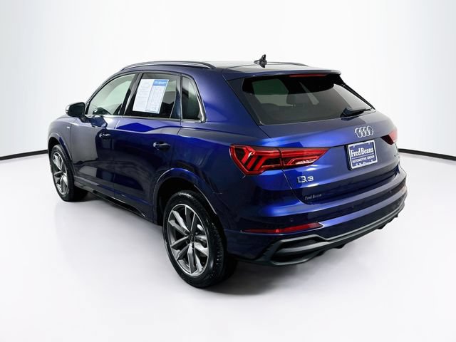 Used 2023 Audi Q3 2.0T Premium w/ Black Optic Sport Package AWD/4WD image 6