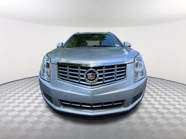 Used 2015 Cadillac SRX Luxury FWD image 2