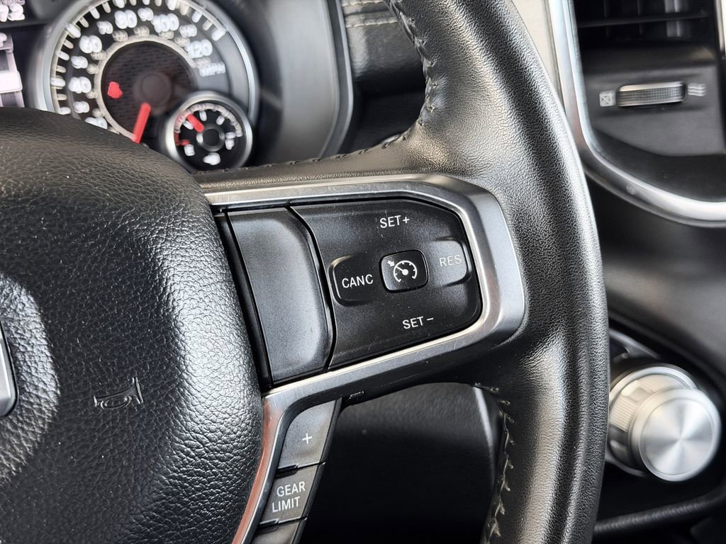 Used 2024 RAM 1500 Laramie RWD image 15
