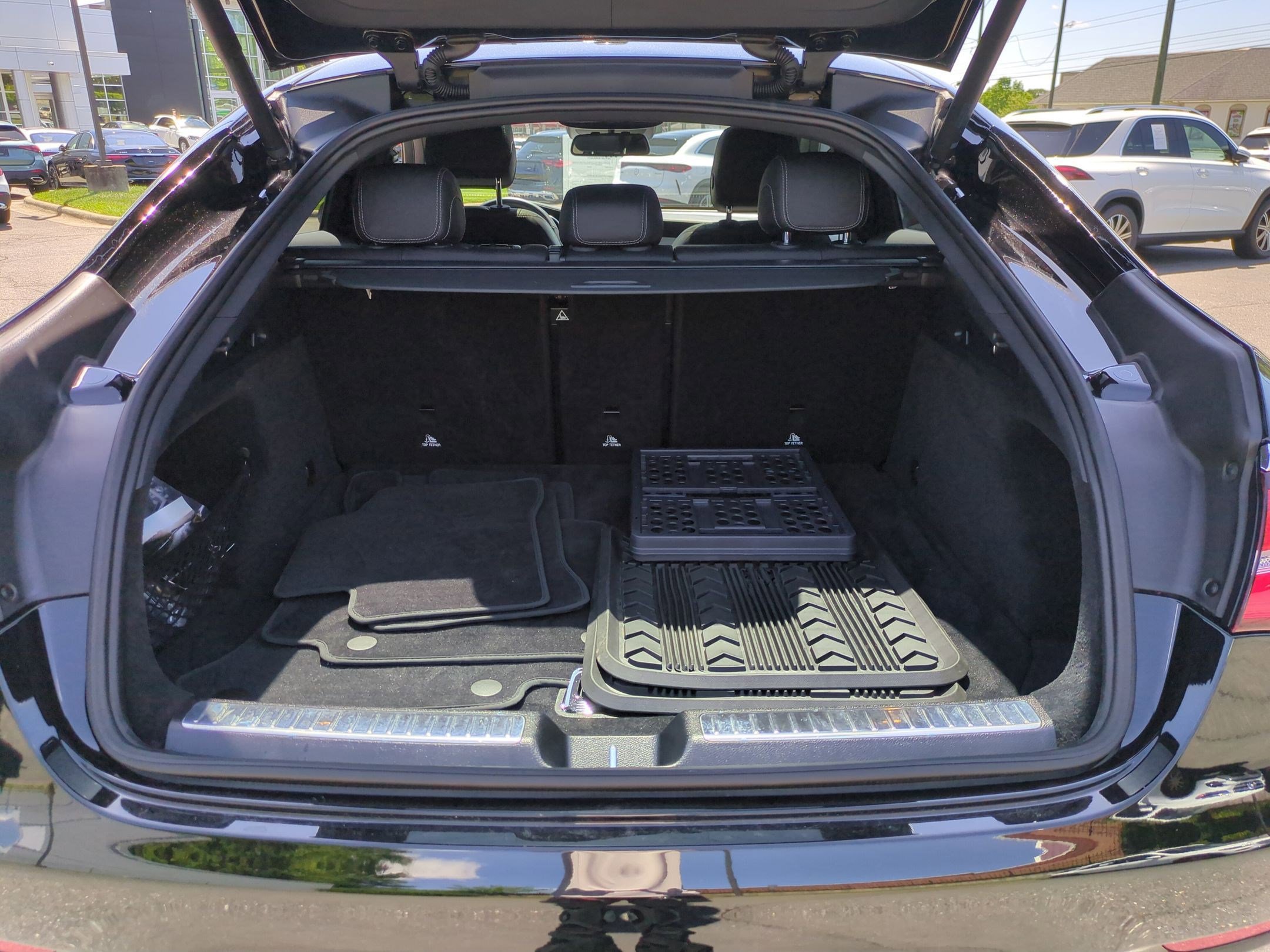 Used 2019 Mercedes-Benz GLC 300 4MATIC Coupe image 31