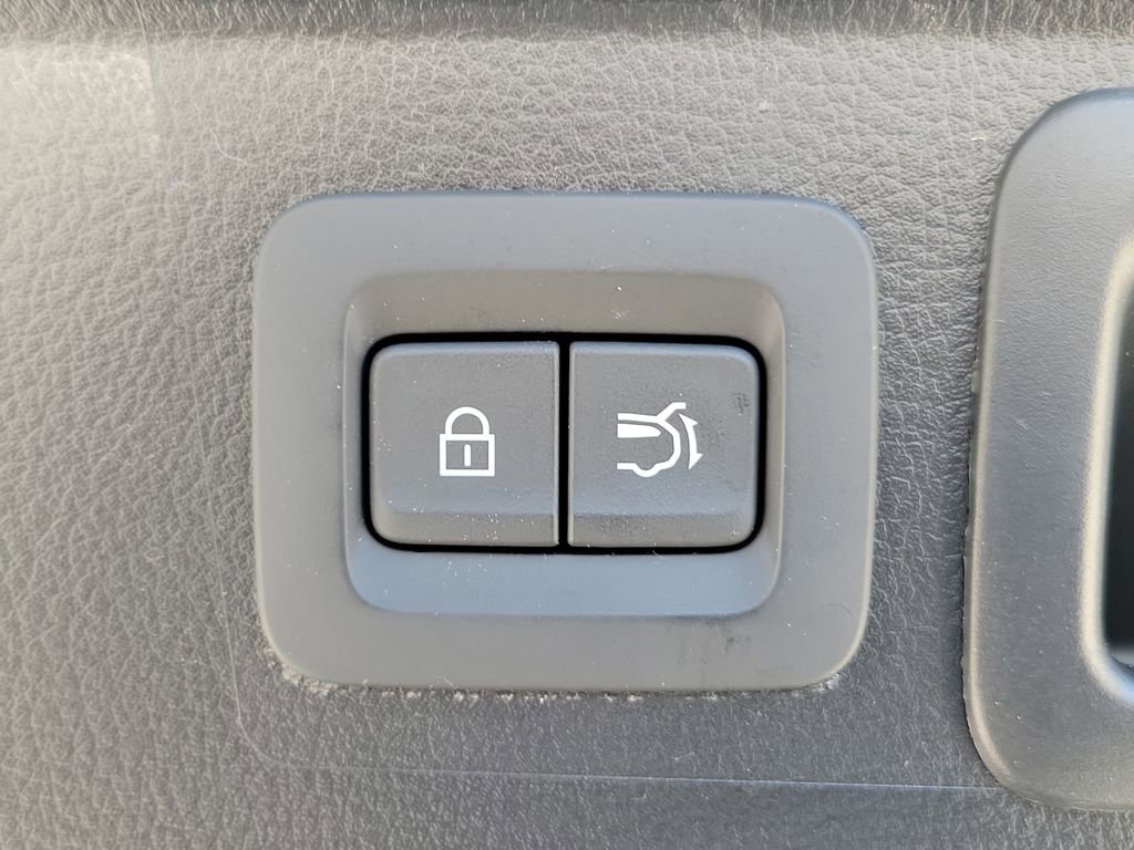 Certified 2025 MAZDA CX-50 2.5 Hybrid w/ Weather Package image 11