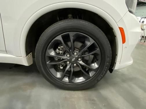 Used 2022 Dodge Durango R/T w/ Blacktop Package AWD/4WD image 17