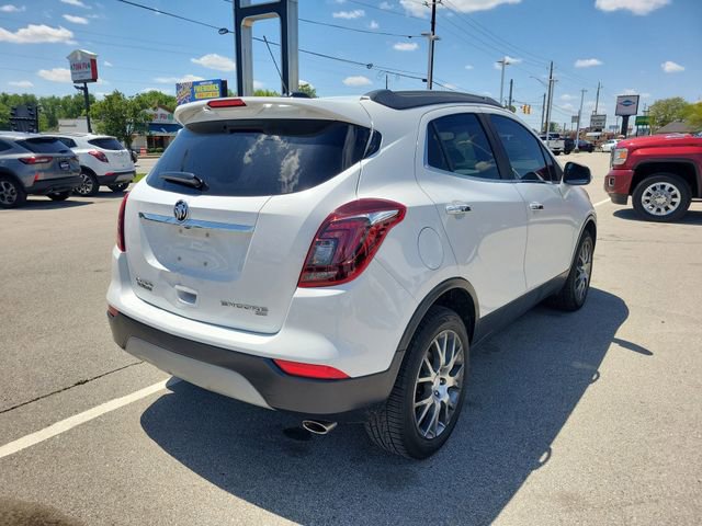 Used 2018 Buick Encore Sport Touring AWD/4WD image 4