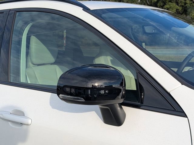 New 2024 Volvo XC60 T8 Core w/ Protection Package Premier image 15